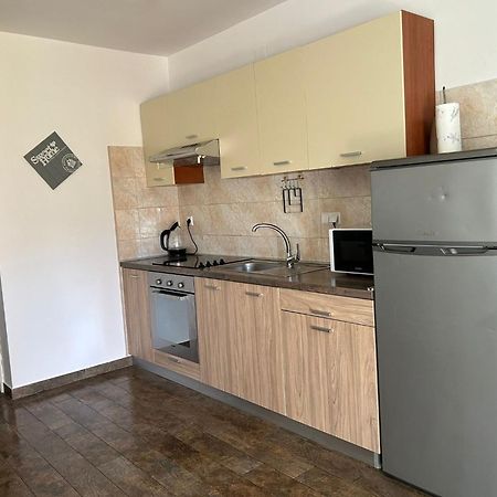 Apartman Toni Novalja Exterior foto