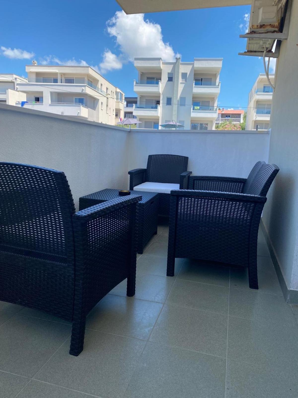 Apartman Toni Novalja Exterior foto